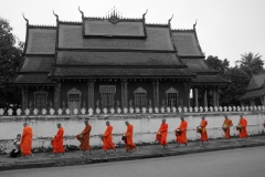 monks-at-Luang-Prabang-1400x849
